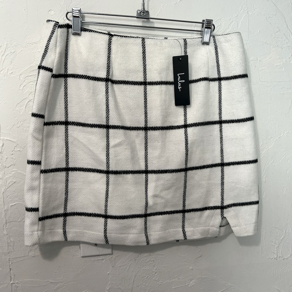 NWT Lulu’s Spence White Plaid Mini Skirt